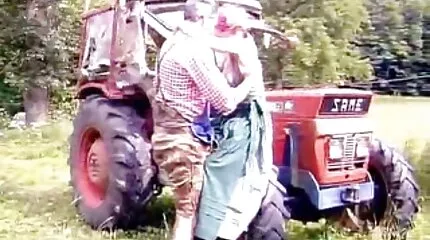 सामंथा रोन को एक महिला के साथ अपने पैरों के बीच एक छेद में सेक्स करने में मज़ा आता है सेक्सी फुल मूवी एचडी ।