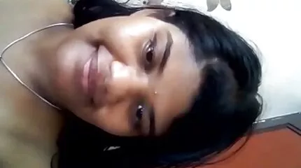 जिया लिसा एक गंजा हिंदी सेक्स फुल मूवी एचडी बकवास के साथ अपने पति को धोखा देती है जो बहुत बेहतर महसूस करती है