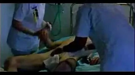 बालों बिल्ली सेक्सी मूवी फुल एचडी में के साथ लेडी वास्तव में थरथानेवाला आनंद मिलता है